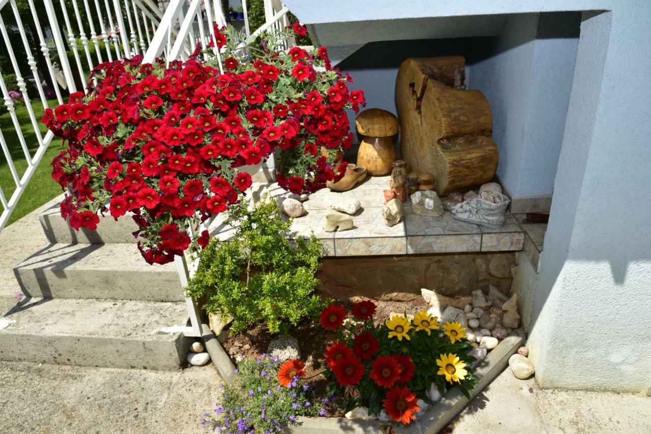 Apartment Blumen Oase Малинска Екстериор снимка